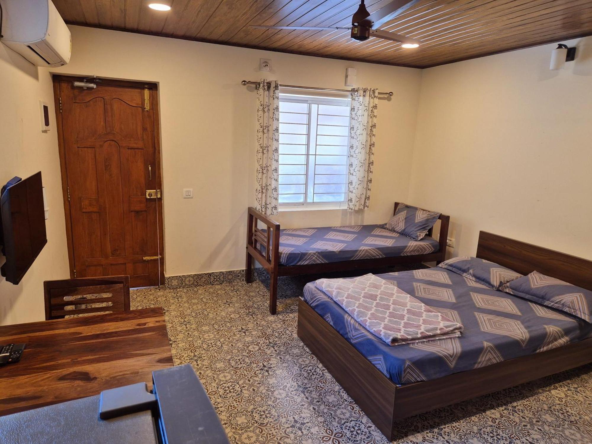 Sunny Smiles Homestay Mangalore Esterno foto